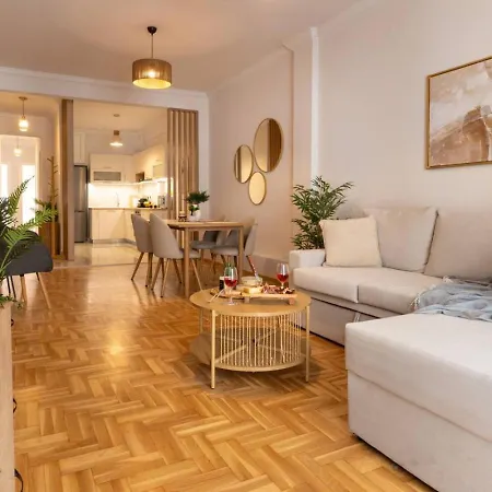 Modern 2br With Balcony - Agia Sofia Διαμέρισμα Θεσσαλονίκη