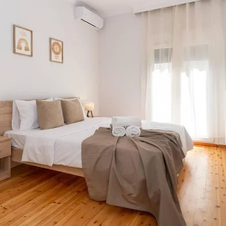 Διαμέρισμα Modern 2br With Balcony - Agia Sofia *