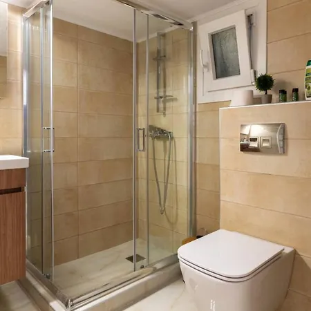 Lejlighed Modern 2br With Balcony - Agia Sofia
