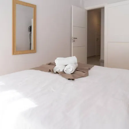 Modern 2br With Balcony - Agia Sofia * Θεσσαλονίκη
