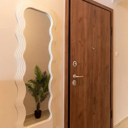Διαμέρισμα Modern 2br With Balcony - Agia Sofia *
