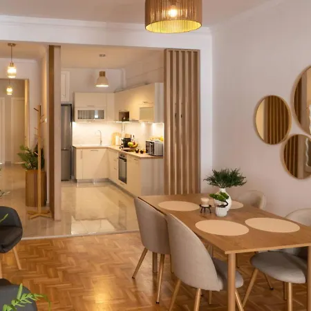 Modern 2br With Balcony - Agia Sofia * Θεσσαλονίκη