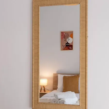 Modern 2br With Balcony - Agia Sofia