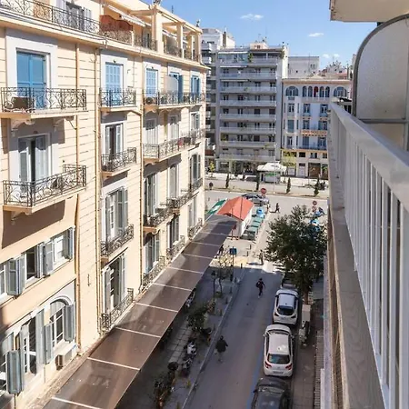 Modern 2br With Balcony - Agia Sofia * Θεσσαλονίκη