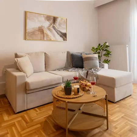 Lejlighed Modern 2br With Balcony - Agia Sofia Thessaloníki